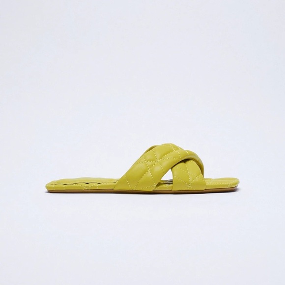 Open Toe Square Toe Casual Style Sandal - Picture 6 of 11